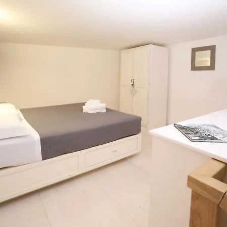 Rosato Lägenhetshotell 4*